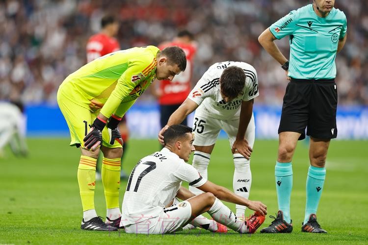 官方:阿拉巴左腿比目鱼肌受伤 预计伤缺一个月 官方:阿拉巴左腿比目鱼肌受伤 预计伤缺一个月